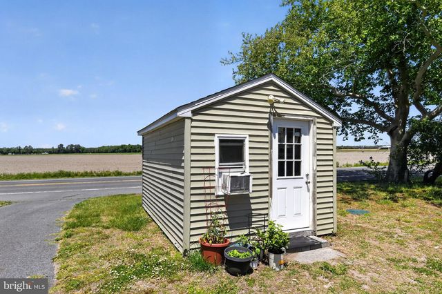32902 HORSEY CHURCH RD, Laurel, DE 19956