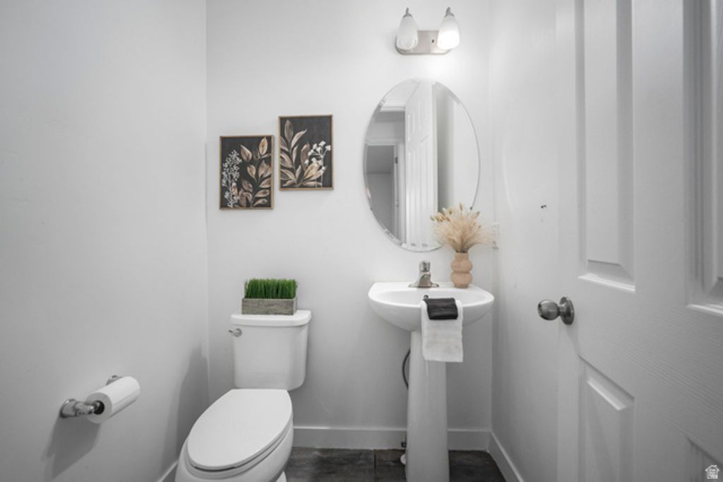 3551 W SOJO DR, South Jordan, UT 84095 — photo 5