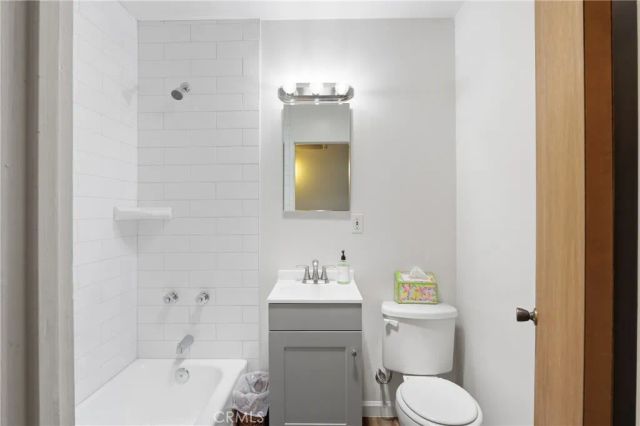 942 N Wanda, Orange, CA 92867