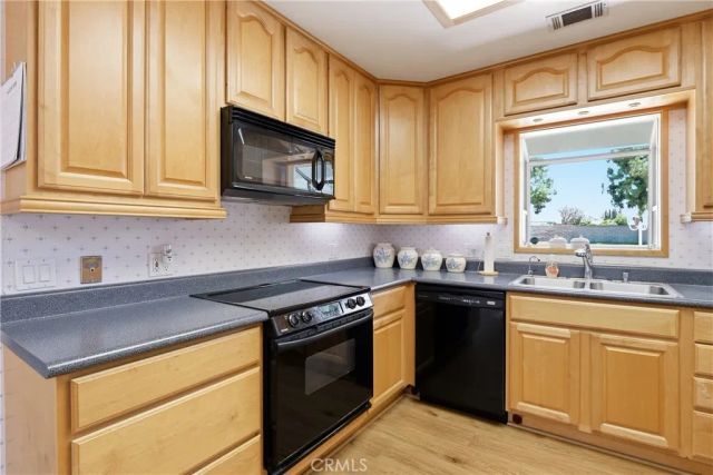 942 N Wanda, Orange, CA 92867
