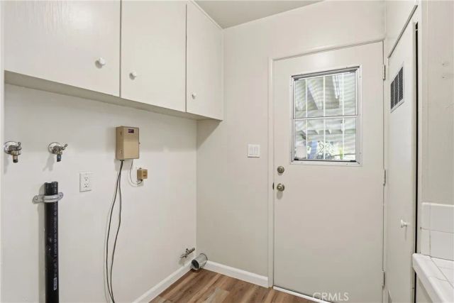 942 N Wanda, Orange, CA 92867