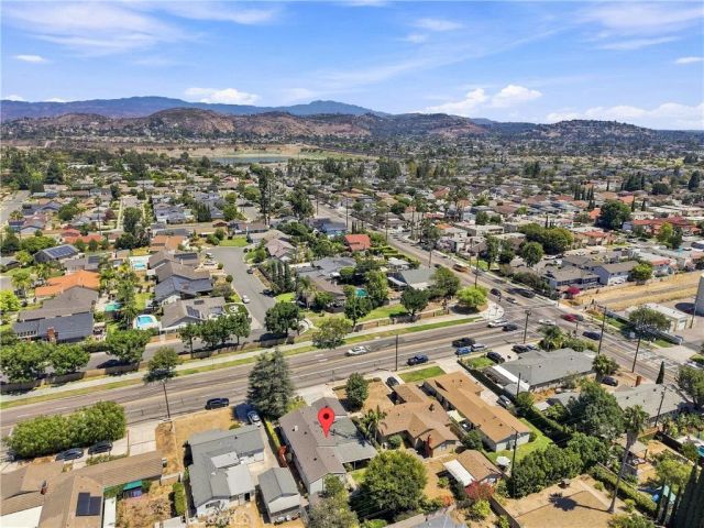 942 N Wanda, Orange, CA 92867