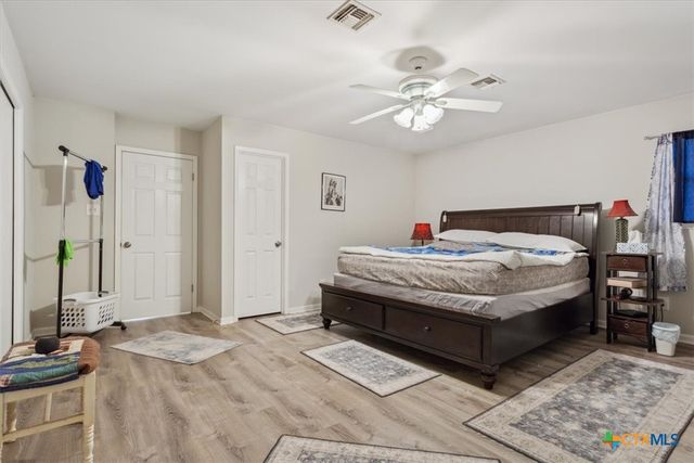 8 W Aztec Lane, Belton, TX 76513