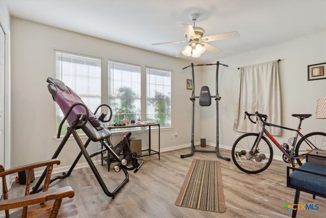 8 W Aztec Lane, Belton, TX 76513