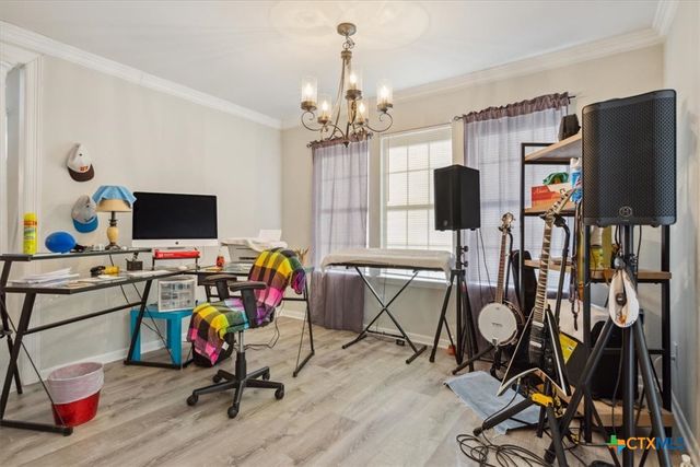 8 W Aztec Lane, Belton, TX 76513