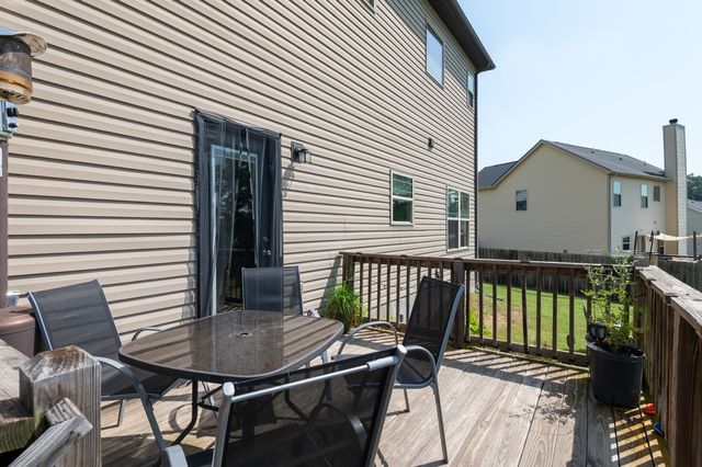 1304 Busiris Dr, Hermitage, TN 37076