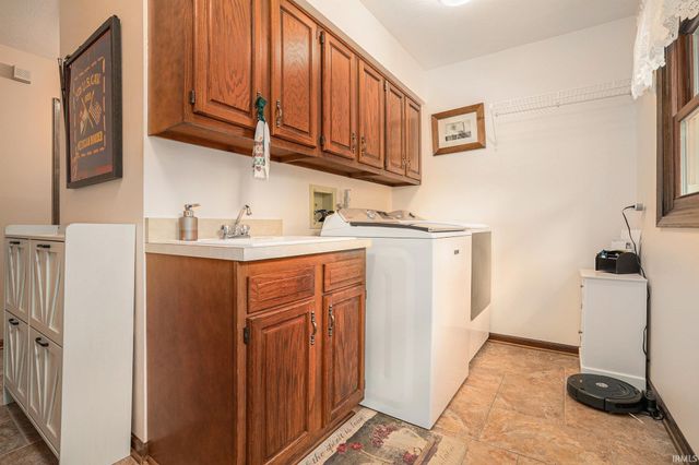 51436 Turnwood Lane, Granger, IN 46530