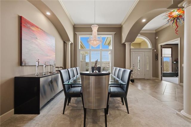 1608 NW Sunridge Drive, Blue Springs, MO 64015