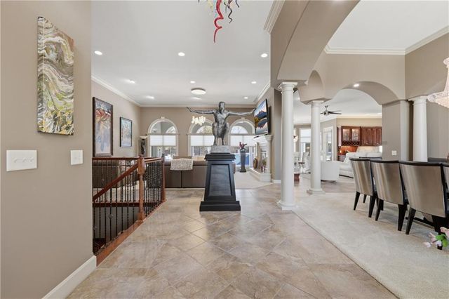 1608 NW Sunridge Drive, Blue Springs, MO 64015