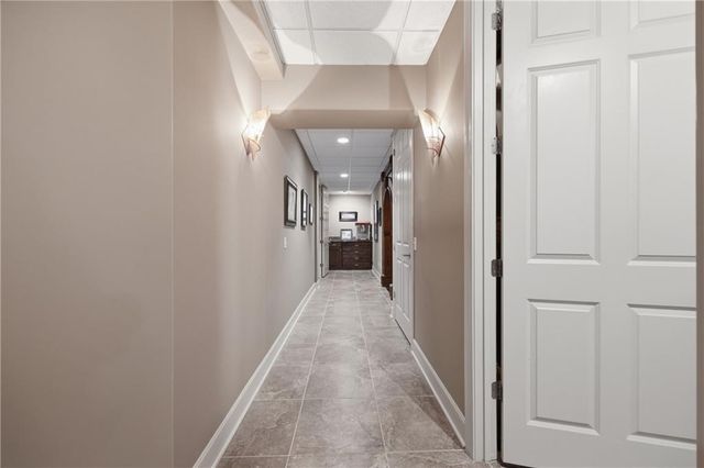 1608 NW Sunridge Drive, Blue Springs, MO 64015