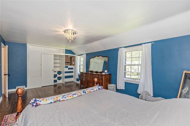 1761 Oakmount Road, South Euclid, OH 44121