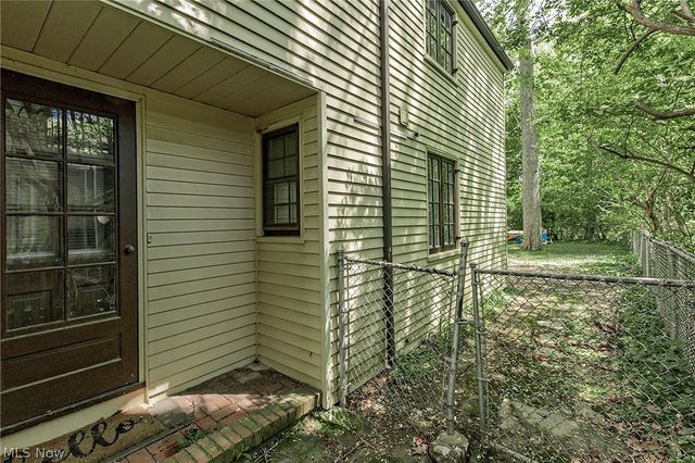 1761 Oakmount Road, South Euclid, OH 44121