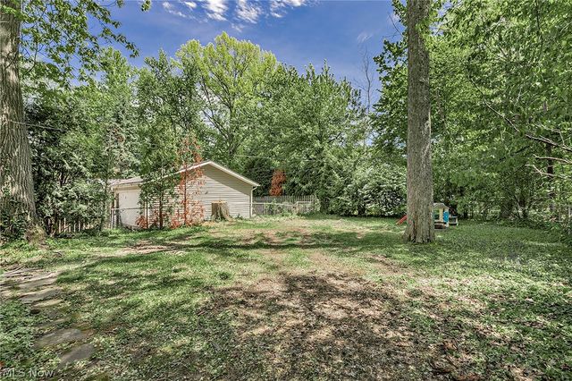 1761 Oakmount Road, South Euclid, OH 44121
