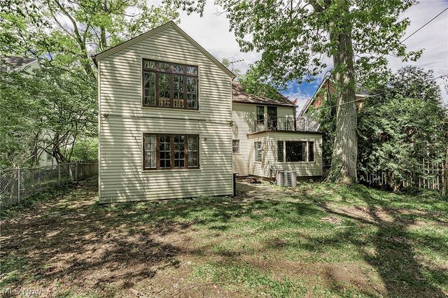 1761 Oakmount Road, South Euclid, OH 44121