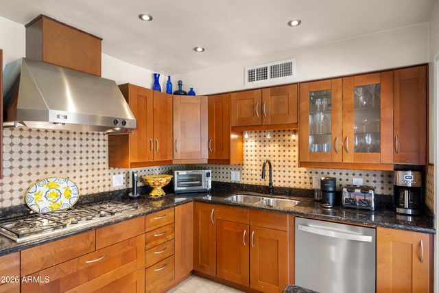 4329 N 35TH Street, Phoenix, AZ 85018