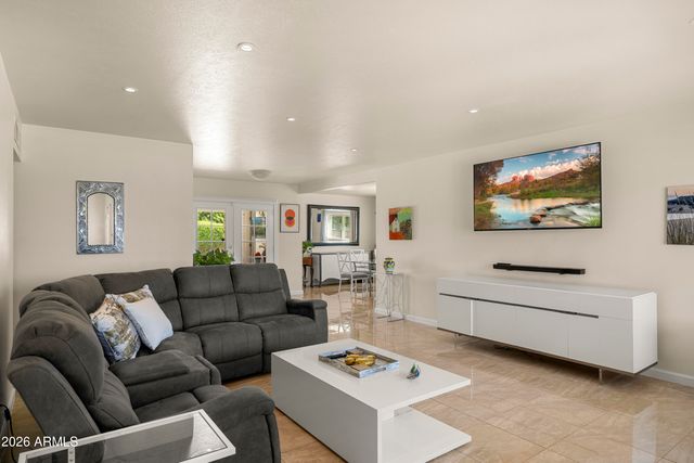 4329 N 35TH Street, Phoenix, AZ 85018
