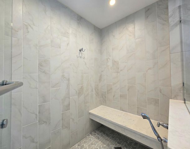 2237 Chelmsford Lane, Saint Cloud, MN 56301