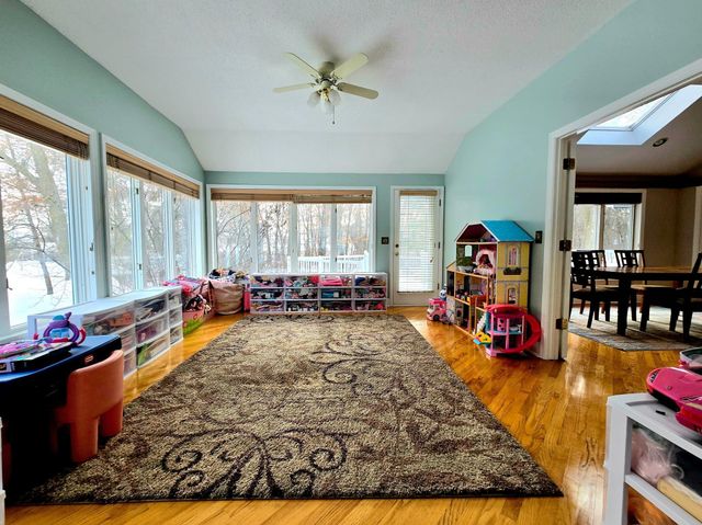 2237 Chelmsford Lane, Saint Cloud, MN 56301