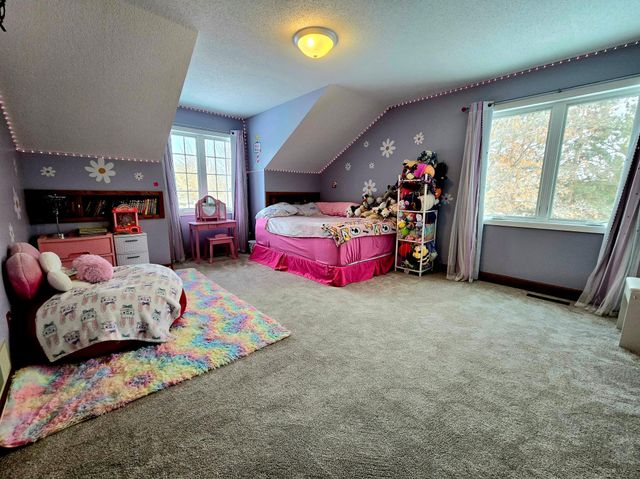 2237 Chelmsford Lane, Saint Cloud, MN 56301