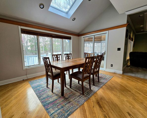 2237 Chelmsford Lane, Saint Cloud, MN 56301