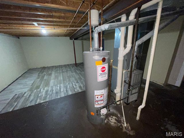 20 Delta Drive, Collinsville, IL 62234