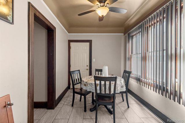 7658 Appoline Street, Dearborn, MI 48126