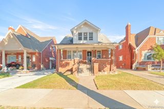 7658 Appoline Street, Dearborn, MI 48126