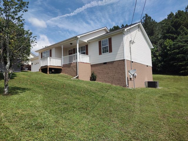 205 Pinewood Drive, Rock Spring, GA 30739