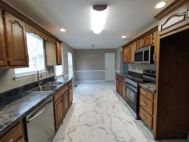 205 Pinewood Drive, Rock Spring, GA 30739
