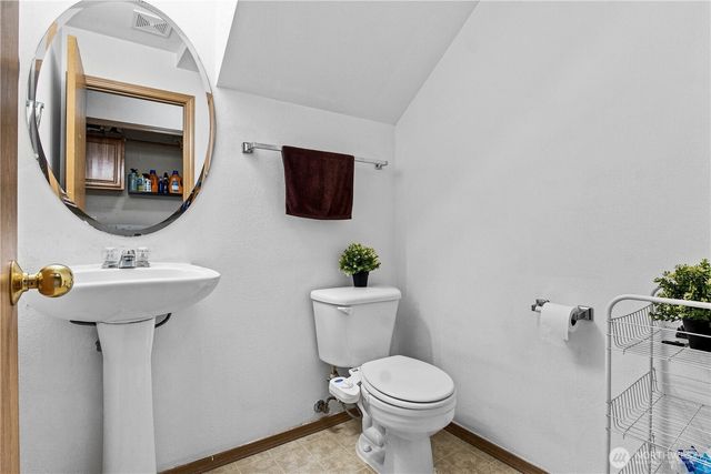 2309 157th Court E, Tacoma, WA 98445