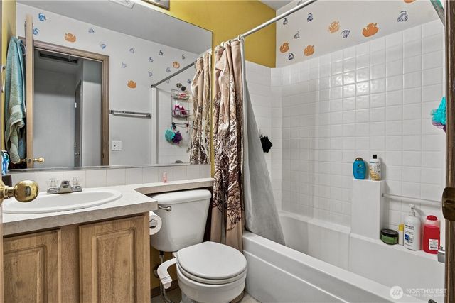 2309 157th Court E, Tacoma, WA 98445