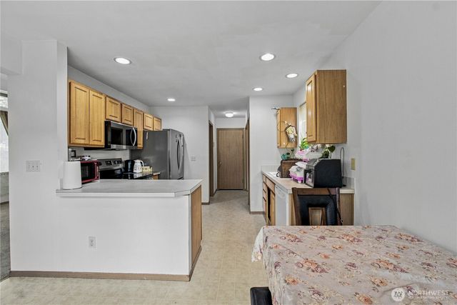 2309 157th Court E, Tacoma, WA 98445