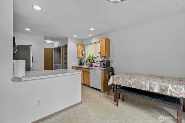 2309 157th Court E, Tacoma, WA 98445