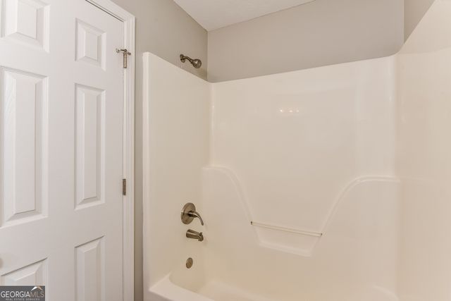 5963 Sherwood Trace, Lithonia, GA 30038