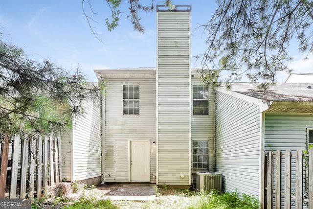 5963 Sherwood Trace, Lithonia, GA 30038