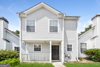 5963 Sherwood Trace, Lithonia, GA 30038