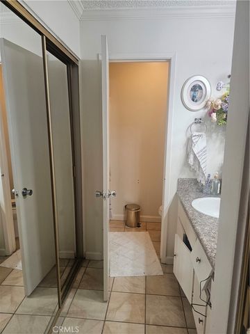 8601 International Avenue 266, Canoga Park, CA 91304