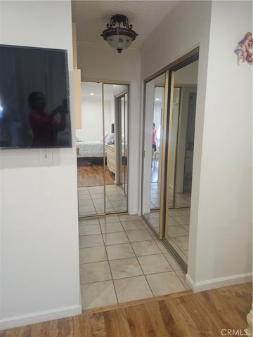 8601 International Avenue 266, Canoga Park, CA 91304