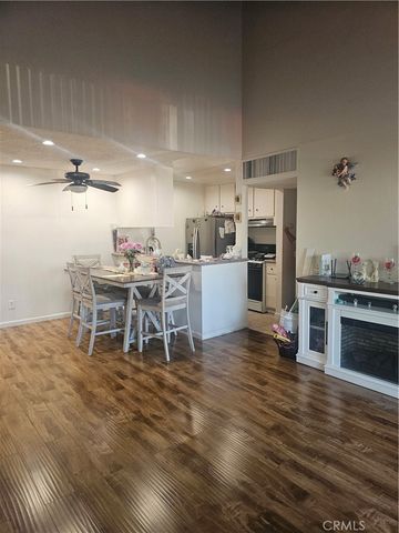 8601 International Avenue 266, Canoga Park, CA 91304