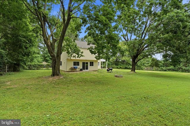 374 S JENNERSVILLE RD, West Grove, PA 19390
