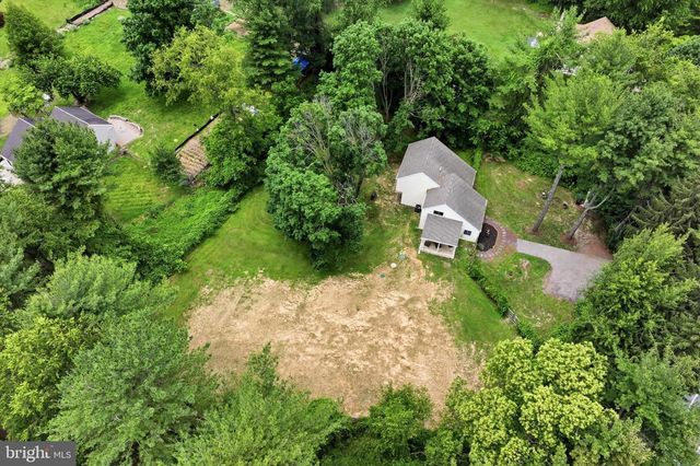 374 S JENNERSVILLE RD, West Grove, PA 19390