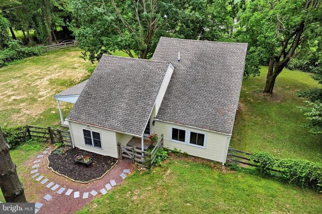 374 S JENNERSVILLE RD, West Grove, PA 19390