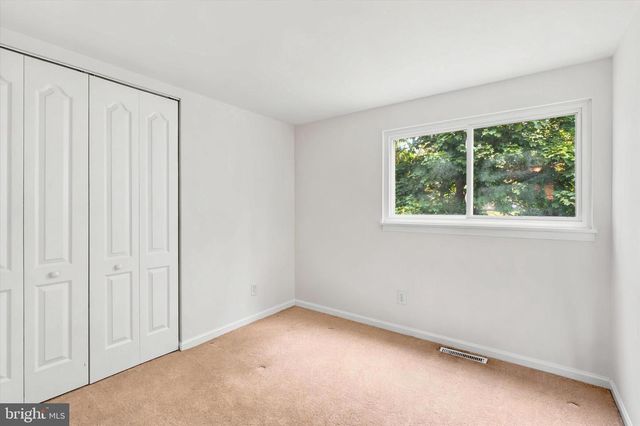 374 S JENNERSVILLE RD, West Grove, PA 19390