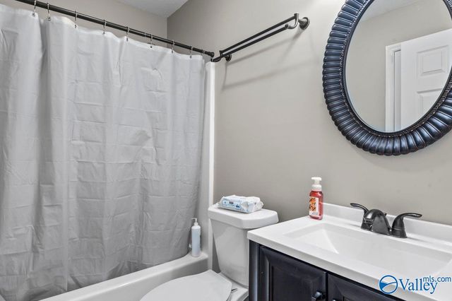 403 E Charlotte Avenue, Scottsboro, AL 35768