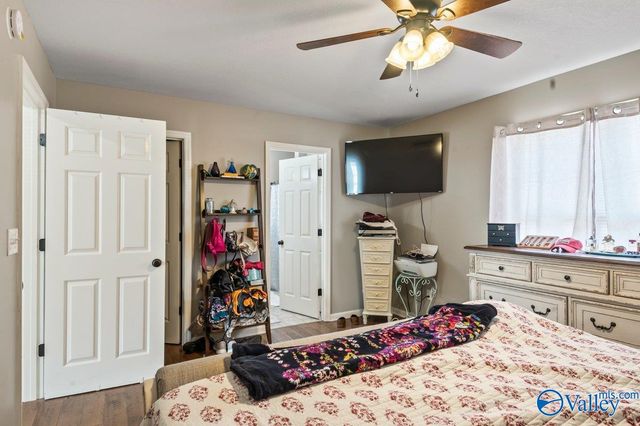 403 E Charlotte Avenue, Scottsboro, AL 35768