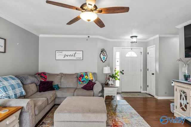 403 E Charlotte Avenue, Scottsboro, AL 35768