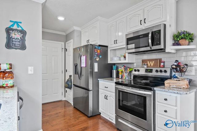 403 E Charlotte Avenue, Scottsboro, AL 35768