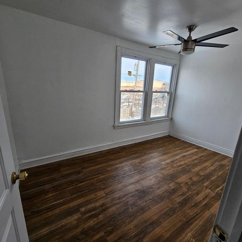 2626 W 96th Place, Evergreen Park, IL 60805