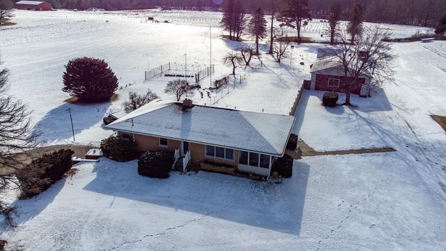 6490 145th Avenue, Laketown Twp, MI 49423