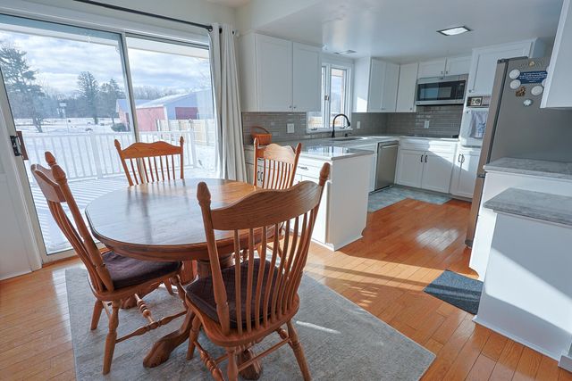 6490 145th Avenue, Laketown Twp, MI 49423